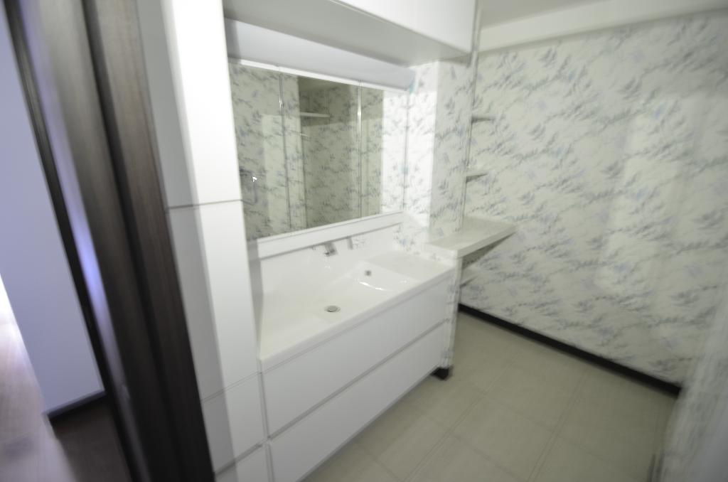 洗面設備　洗髪洗面化粧台