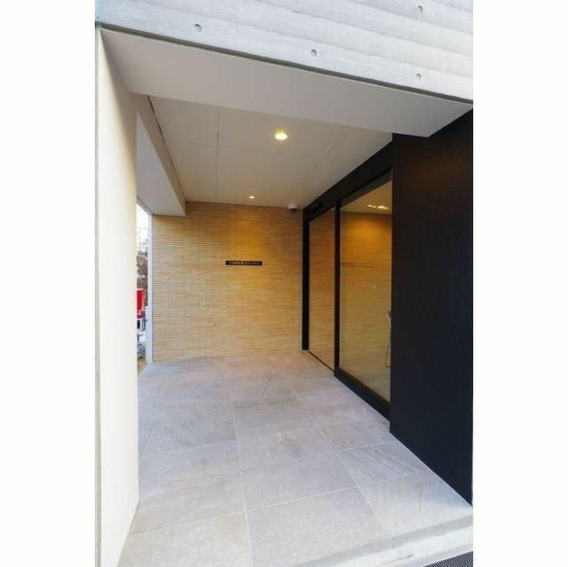 エントランス　エントランス