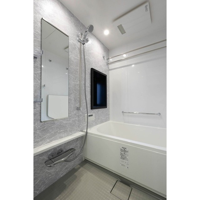 バス・シャワールーム　参考写真の為、写真と現況が異なる場合は現況優先となります。