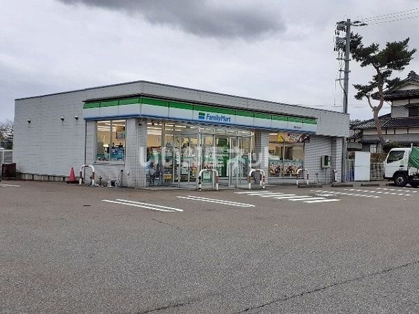 コンビニ　ファミリーマート聖籠次第浜店（コンビニ）まで1239m
