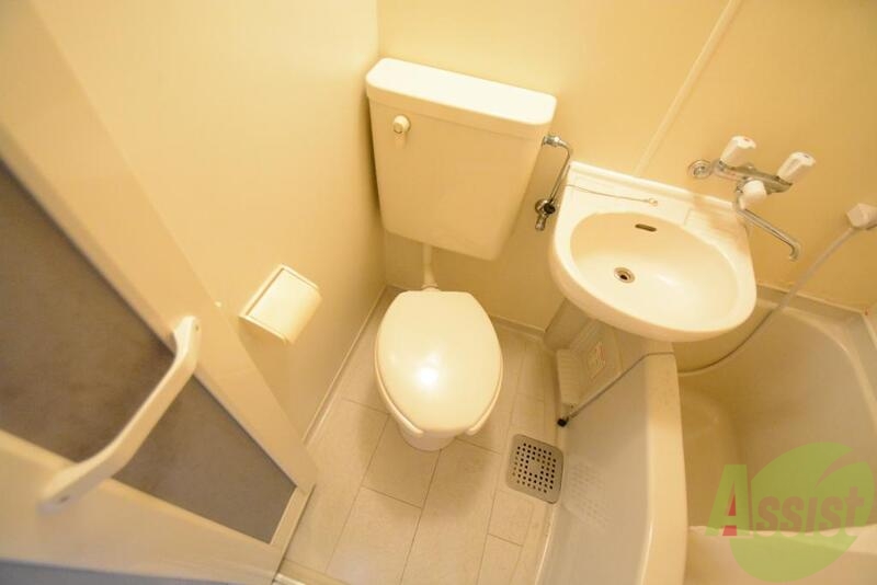 トイレ　シンプルなトイレです