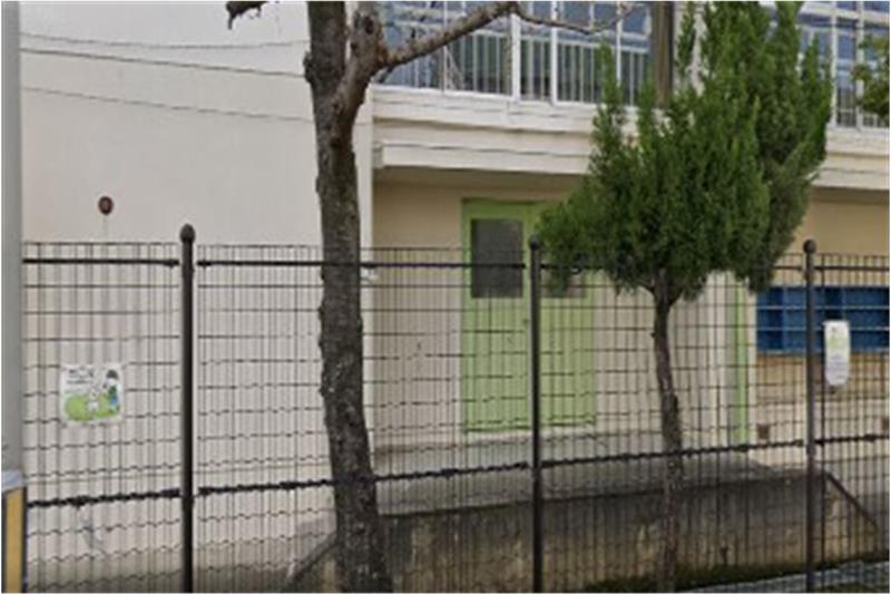 小学校　八尾市立西山本小学校（小学校）まで359m