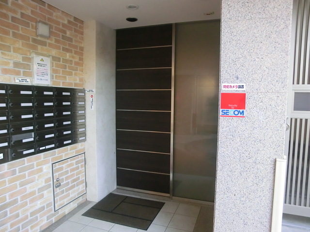 エントランス　エントランススペース。
