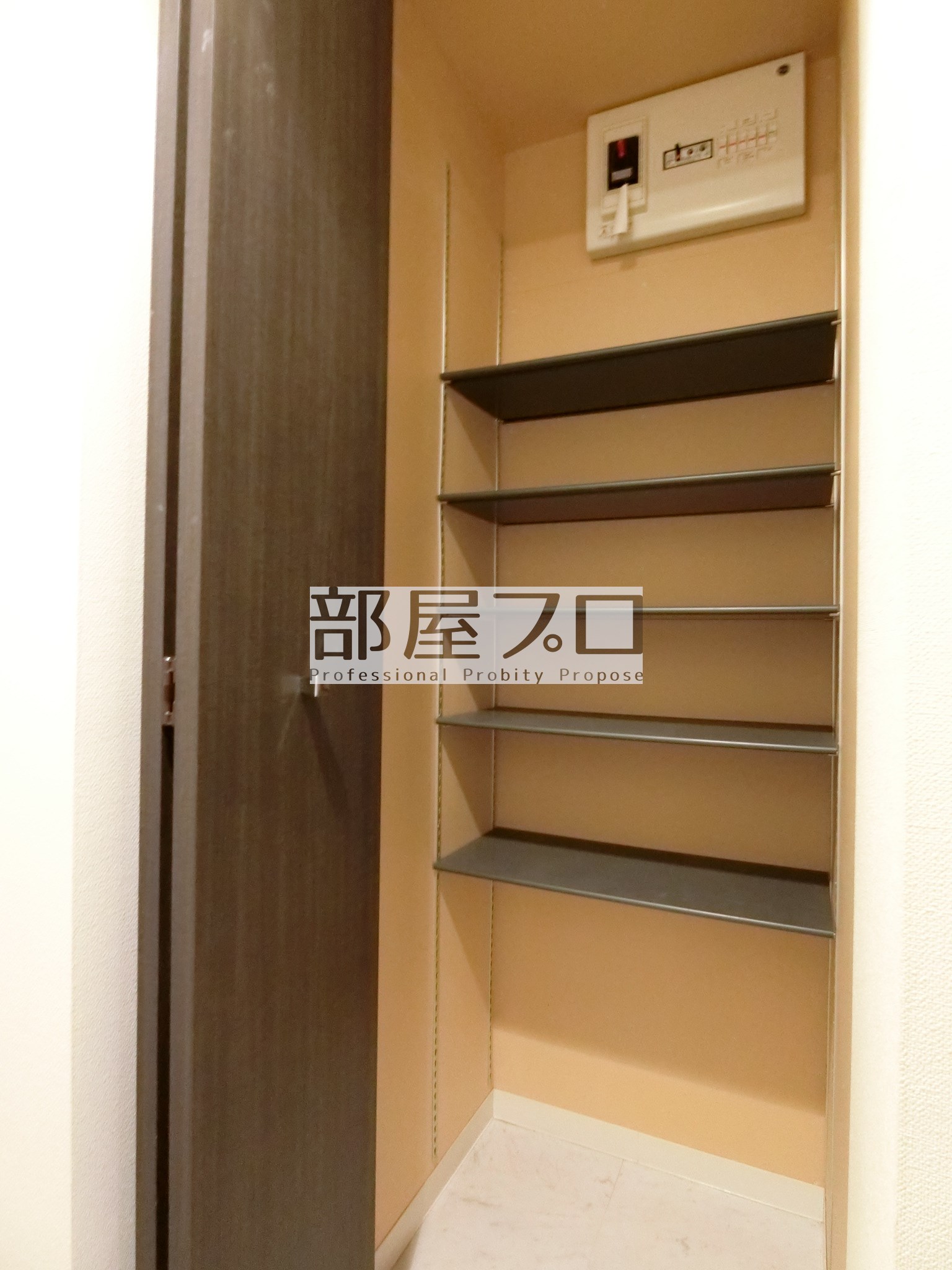 その他設備　シューズボックス
