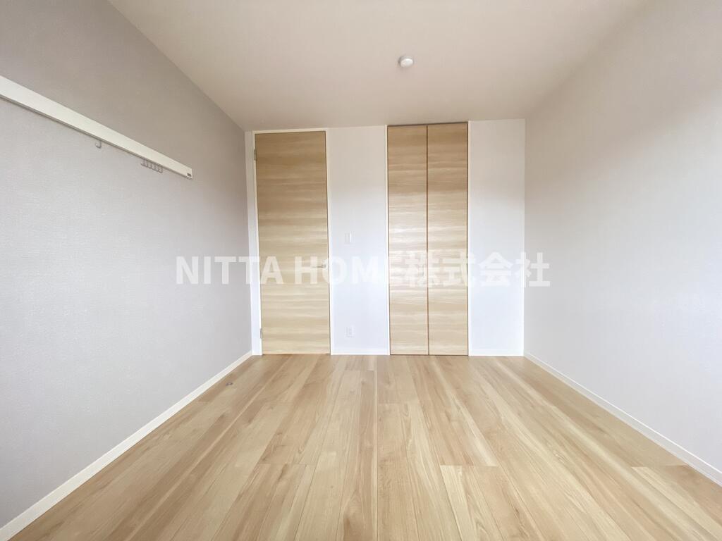 その他部屋・スペース　６．４帖の洋室です◆