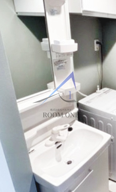 洗面設備　洗面台です。