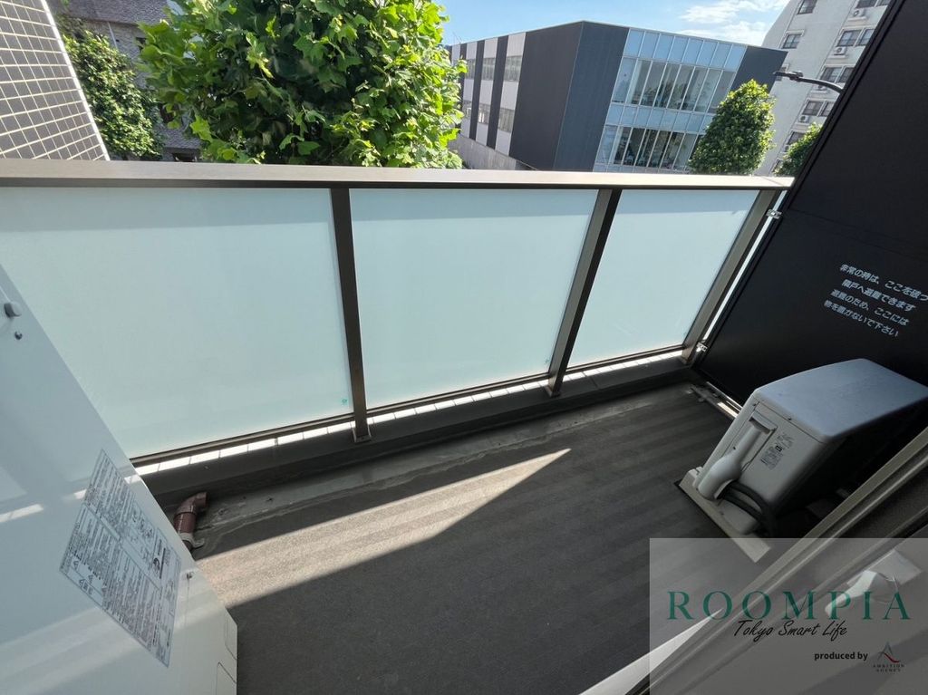 バルコニー　バルコニー