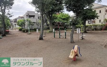 公園　中央林間三丁目公園（公園）まで990m