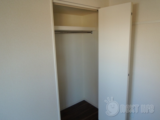 収納　シャーメゾンステージ日野