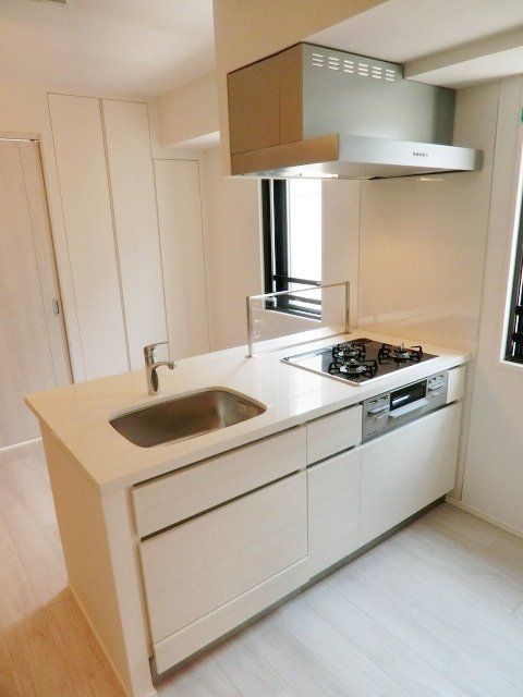 キッチン　お部屋探しは株式会社　タウンハウジング　までお気軽にお問合…