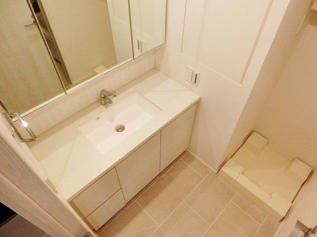 洗面設備　お部屋探しは株式会社　タウンハウジング　までお気軽にお問合…