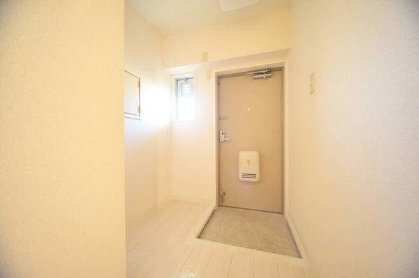 玄関　ビレッジハウスの同一物件・同一タイプの間取りの写真です