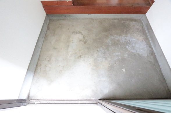 玄関　他室参照