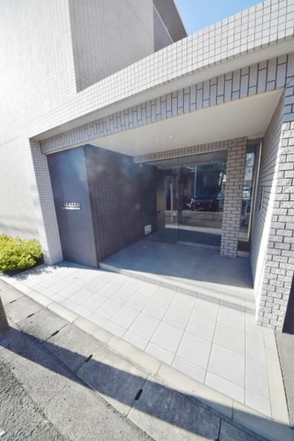 エントランス　★エントランスです★