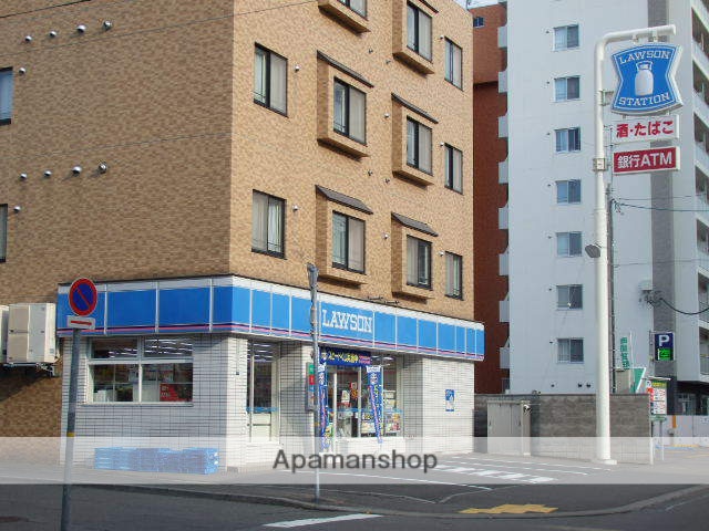 コンビニ　ローソン（コンビニ）まで416m