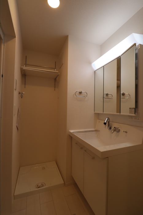 洗面設備　☆嬉しい独立洗面台☆