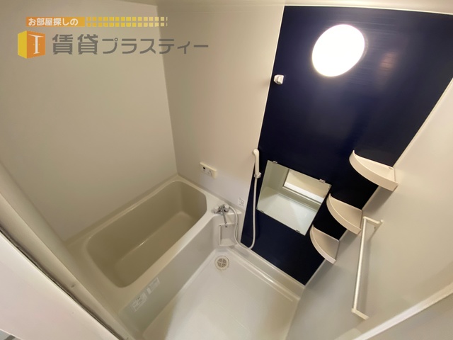 バス・シャワールーム　一日の疲れを癒しましょう。