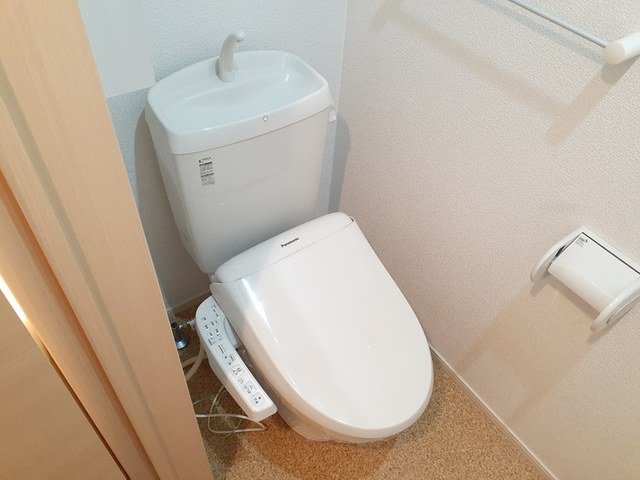 トイレ　シンプルで使いやすいトイレです