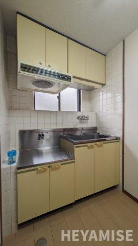 キッチン　※別号室の参考画像です※現況を優先します