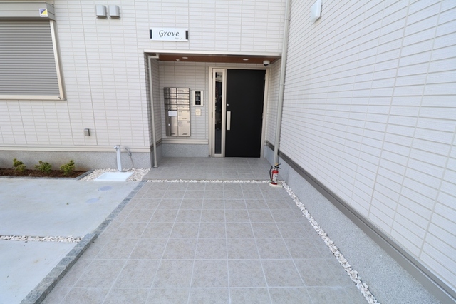 エントランス　エントランス