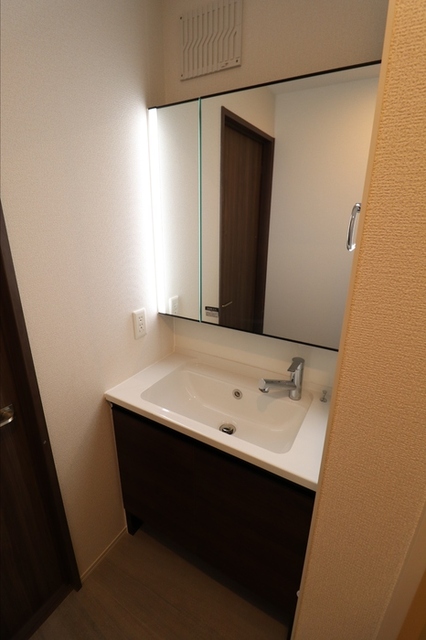 洗面設備　洗髪洗面化粧台