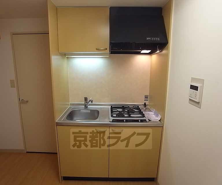 キッチン　広いキッチンスペース。