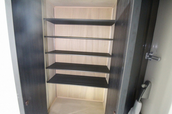 玄関　※別部屋の写真です