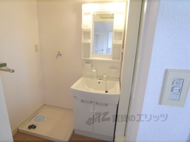 洗面設備　独立洗面台あります