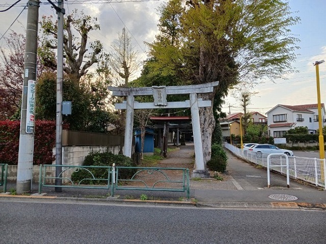 その他　諏訪神社（その他）まで550m