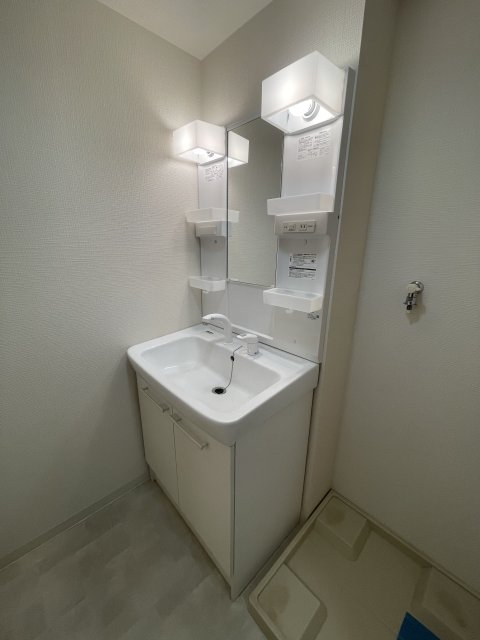 洗面設備　同物件別室です。
