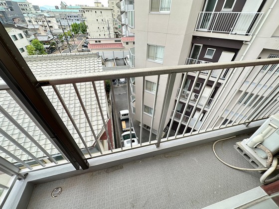 バルコニー　※別部屋の写真です