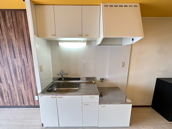 キッチン　※別部屋の写真です