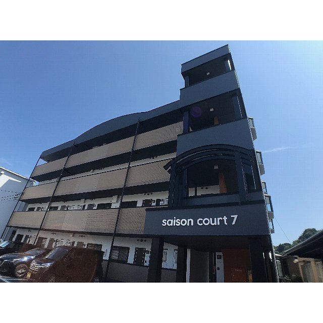 エントランス　建物外観