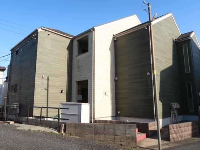 建物外観　落ち着いた雰囲気の外観です