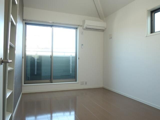 居室・リビング　使いやすいリビングです