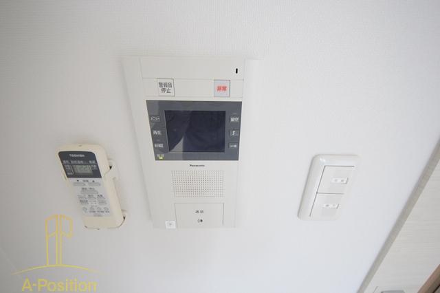 セキュリティ　サムティ北梅田VESSEL（ヴェッセル）