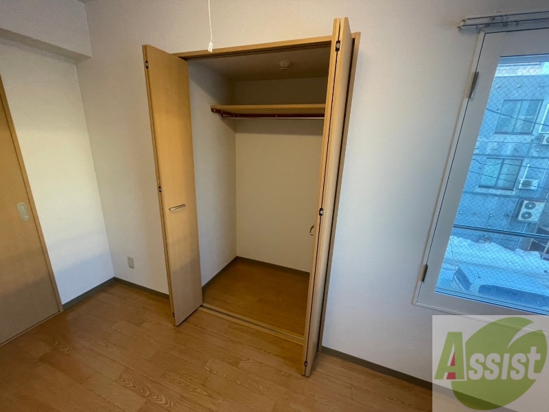 収納　収納もバッチリあるのでお部屋が片付きますよ！