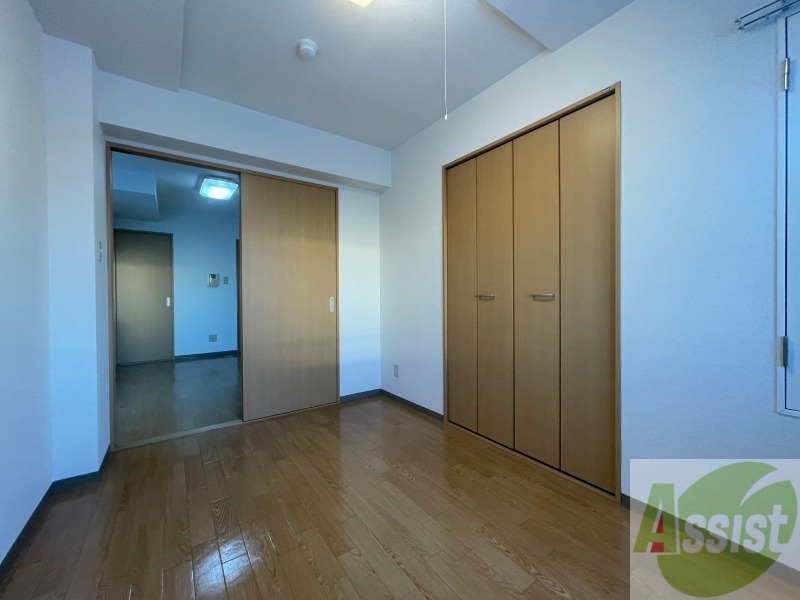 その他部屋・スペース　寝室です。部屋をどう使うかはあなた次第です！