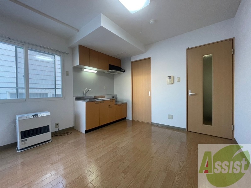 居室・リビング　明るいお部屋は気持ちよく過ごせそうですね。