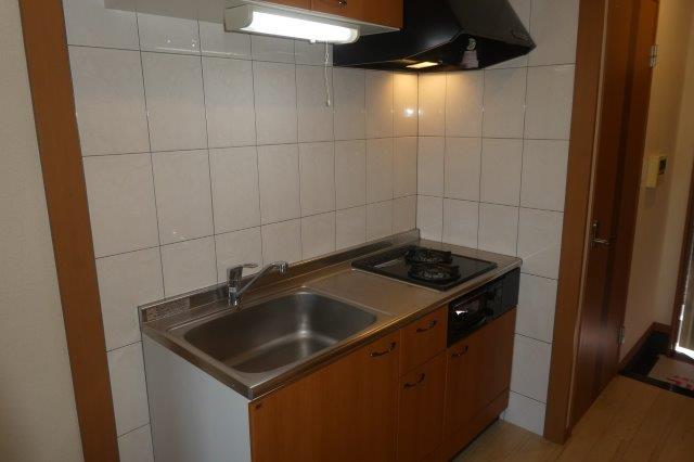 キッチン　２口ガスコンロ付きシステムキッチン