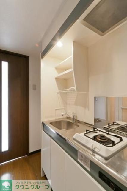 キッチン　※写真は同タイプ住戸です。