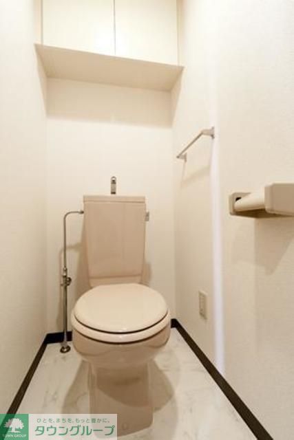 トイレ　※写真は同タイプ住戸です。