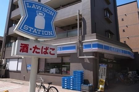 コンビニ　ローソン南烏山六丁目店（コンビニ）まで86m