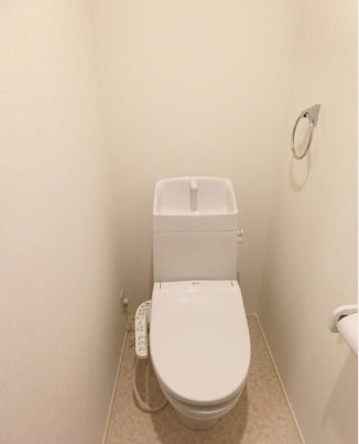 トイレ　※同シリーズ別物件参考写真