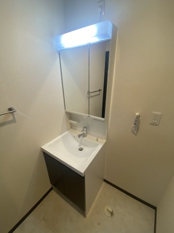 洗面設備　※同シリーズ参考画像