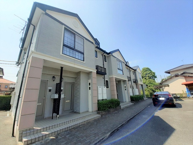 建物外観　人気の角部屋2DK物件です。