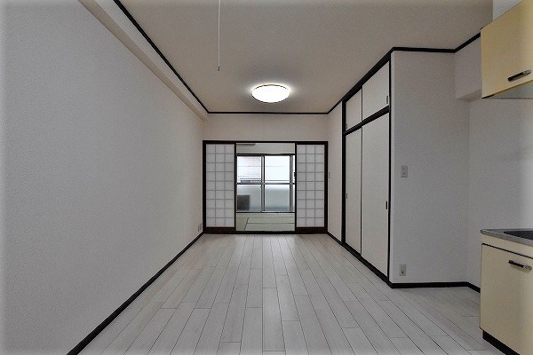 居室・リビング　★ＬＤＫ12帖★