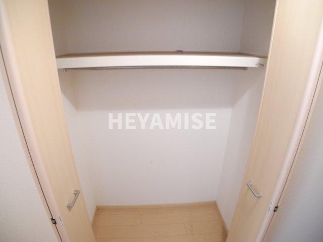 収納　※同物件反転タイプの写真でございます※現況を優先します※