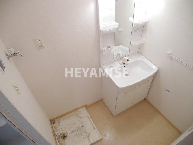 洗面設備　※同物件反転タイプの写真でございます※現況を優先します※