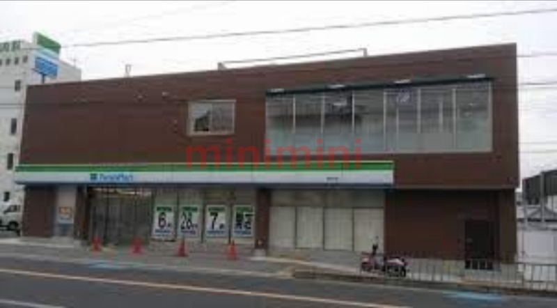 コンビニ　ファミリーマート岸部中店（コンビニ）まで397m